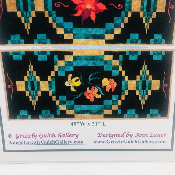 Grizzly Gulch Gallery FLEUR DECOR Table Runner Patterns Poinsettia Lilies Uncut - Picture 4 of 5